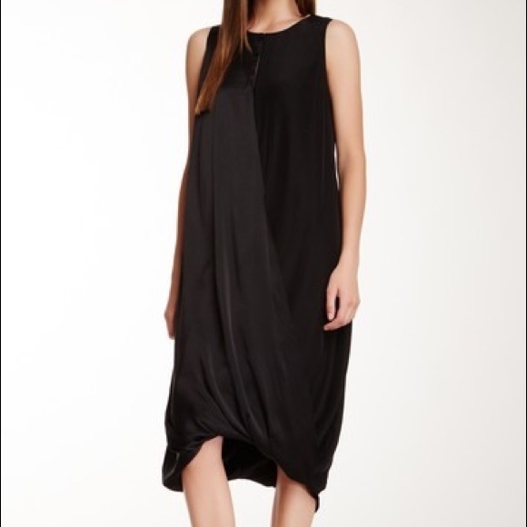 Elizabeth and James Dresses & Skirts - Elizabeth and James Chiara Dress